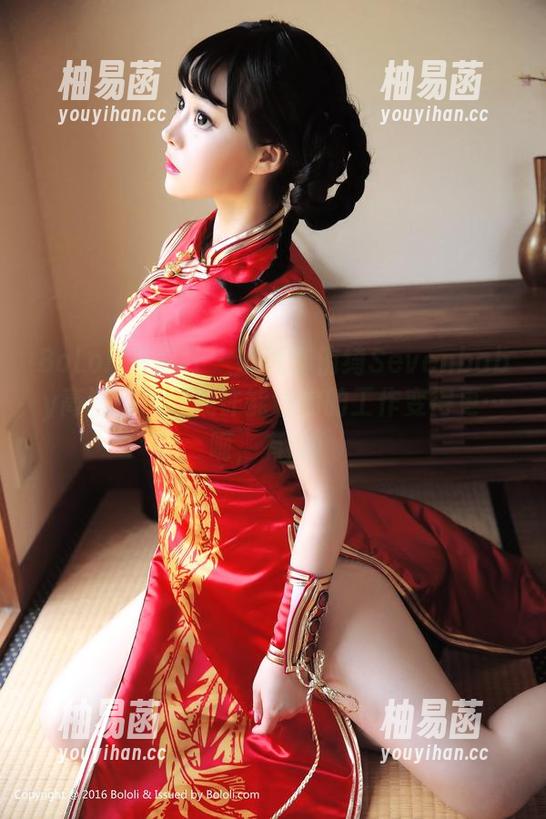BoLoli菠萝社 - 试试柳侑绮Sevenbaby高清秘书，或许能让你的工作变得更…呃，有趣！