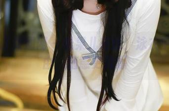 GIRLT果团网 - 松果儿在线：泳衣中的自由，随意更劲爆