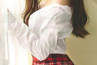 GIRLT果团网 - 这一组蜜桃Q妹儿的白色写真，标准宅男壁纸，陪衬生活的另一种可能？