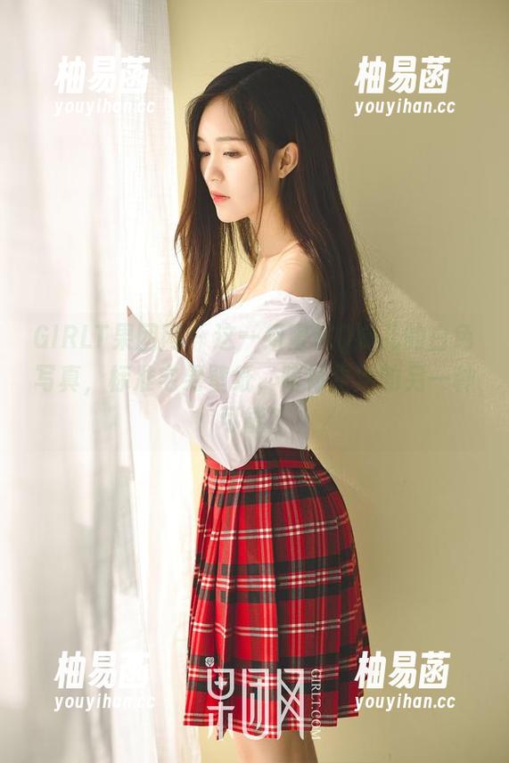 GIRLT果团网 - 这一组蜜桃Q妹儿的白色写真，标准宅男壁纸，陪衬生活的另一种可能？