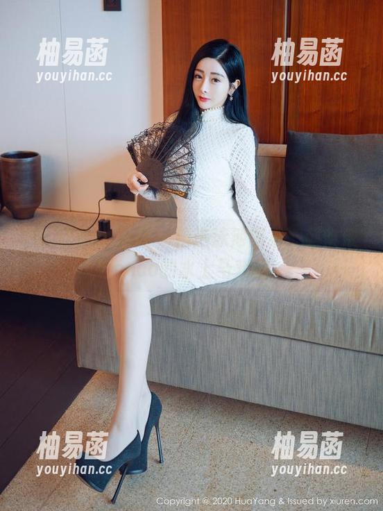HuaYang花漾 - 精选泳池图集，赵惟依coco的水上马戏团