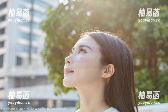 MiiTao蜜桃社 - 琉璃lily的JK：高清壁纸插画，火速变成我手机屏保！