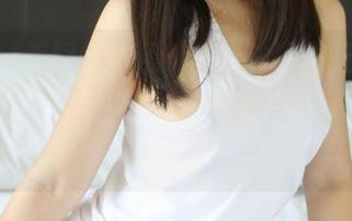 MyGirl美媛馆 - 看Love陆瓷的长腿就像吃了糖，高清合集的滋味让人忍不住想多看几眼。
