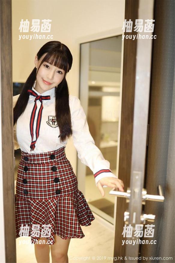 MyGirl美媛馆 - 海滩上的滑稽片场：于大小姐Ayu的写真作品，把海星和海浪都急得不行，大家都有点尴尬！