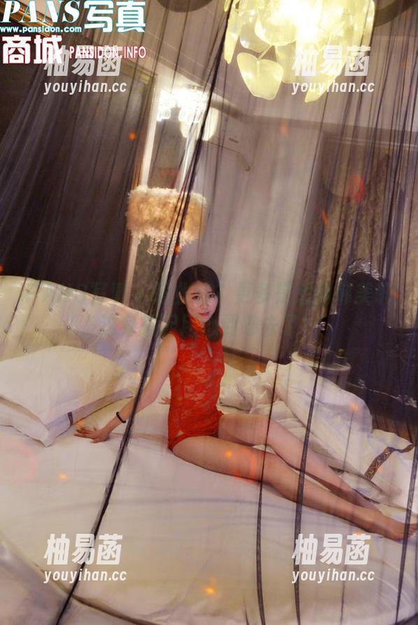PANS写真-韩美轩 PANS写真 - 职业装?更多是想问韩美轩这身搭配用心到哪去了!