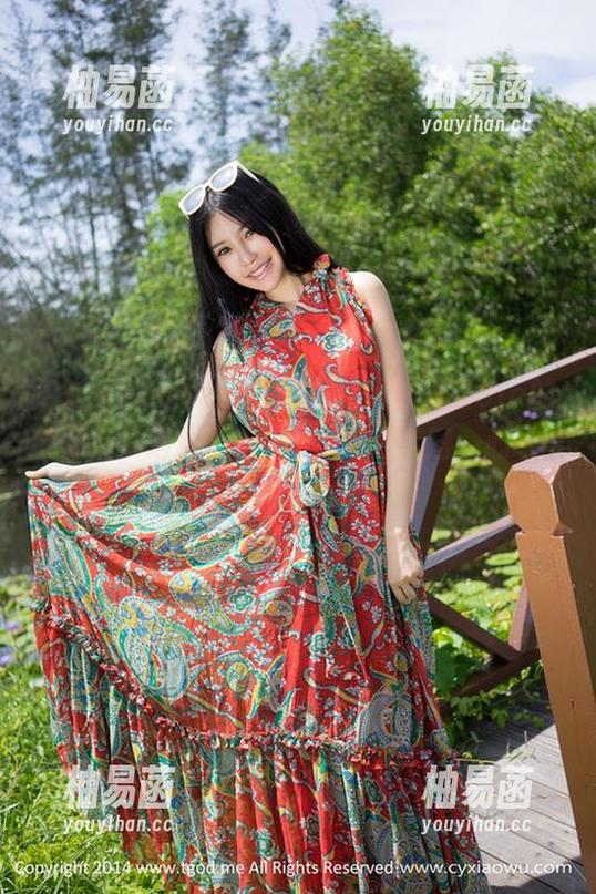 QingDouKe青豆客 - 你问绮里嘉Ula的英伦女王范儿？在线送你一波美图，心动值爆表！