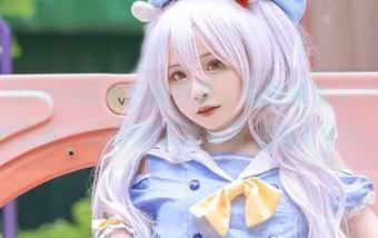 看Sayo Momo的水手服写真,里面藏着多少隐秘的小心思呢?这搭配真让人有点想入非非。