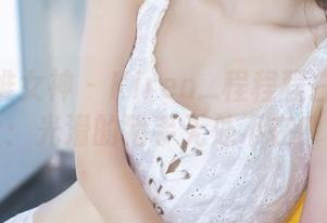 TGOD推女神 - Kiren_程程程白丝写真：光滑的猎手无处不在？