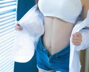 UGirls尤果网 - 信悦儿体操服写真集：无线高清，优雅与幽默齐飞，让你天天看还想看！