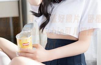 Xiuren秀人网 - 一张好照片，卧槽，这也是壁纸级别的Barbie可儿旅拍，心里累疯了。