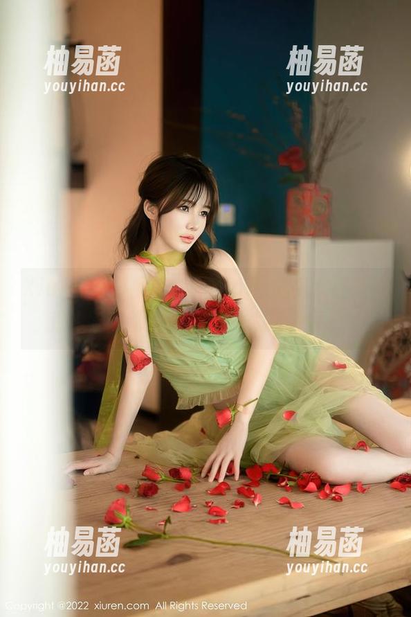 Xiuren秀人网-加朵babe Xiuren秀人网 - 加朵babe的兔女郎秀,我的眼睛都亮了,作品太有创意了!