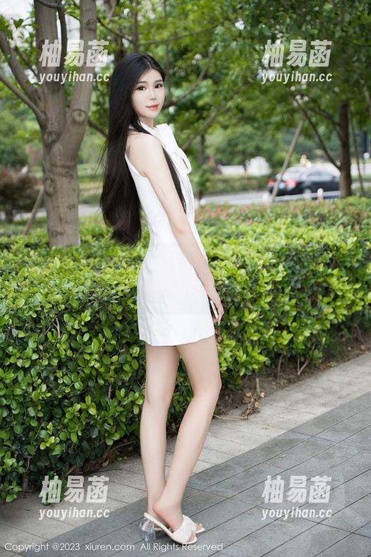 Xiuren秀人网 - 周琰琳LIN的婚纱高清套图，真是难以选择，看得我有点小晕。