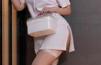 Xiuren秀人网 - 在赵惟依coco的泳池旁，发现了不止是美图，资源也好像随Hydro泳池溅入。