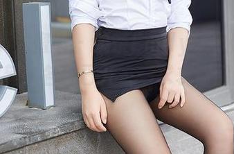YouMi尤蜜荟 - 奶茶Emily的火辣特工美图更新，各种已开——求求你们点赞吧！