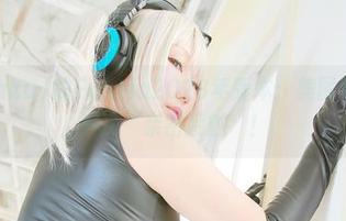 サク(saku)的Fantia2023年版本：美图和套图的一次‘亲密接触’！