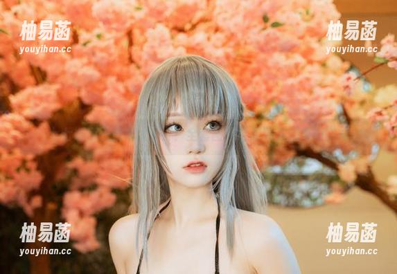 七七娜娜子日常大公开！全套图包给你更多想象的空间
