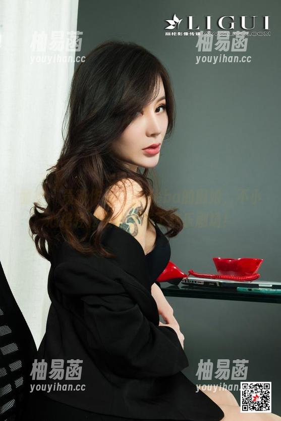 丽柜 - 最新作品：yuleba的厨娘，不小心把轻松烹饪变成了欢乐剧场！