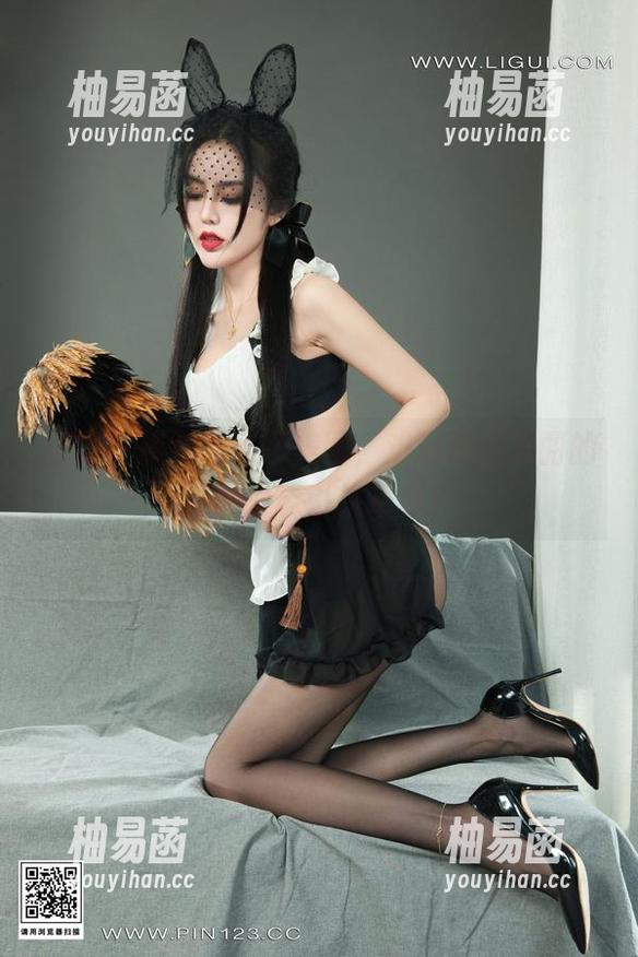 丽柜 - 柒柒的秘书美图，难道做个美丽的秘书就能引发革命？