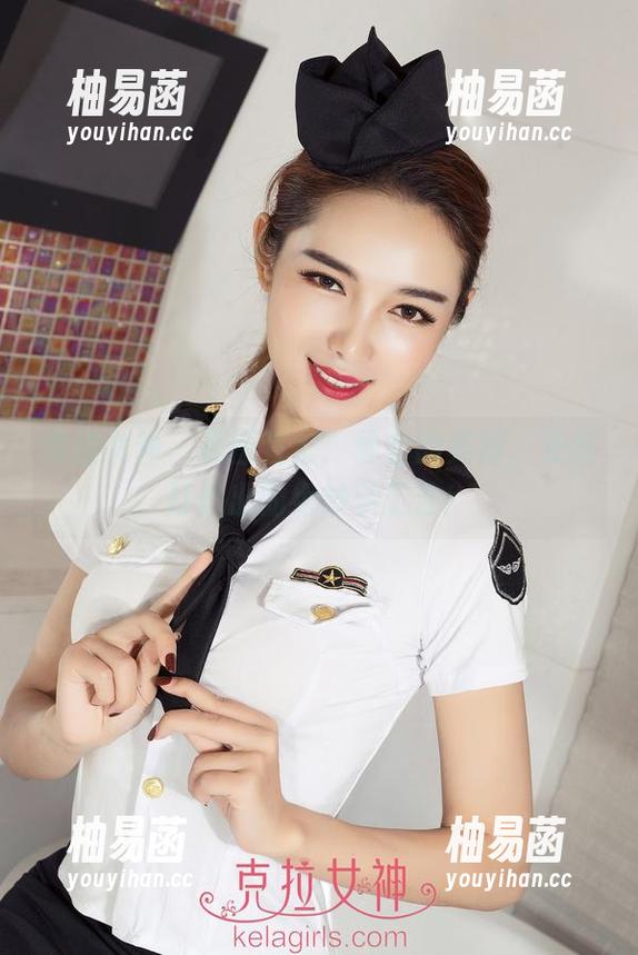 克拉女神 - 原图直击：静宜的美脚，光影打磨出的绝妙手工艺！