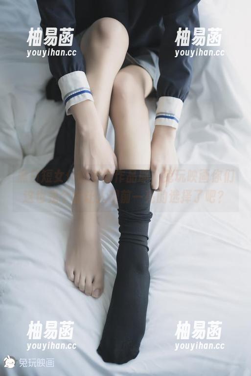 黑白短女仆的全套作品耶，兔玩映画你们这也是个会让人眼前一亮的选择了吧？