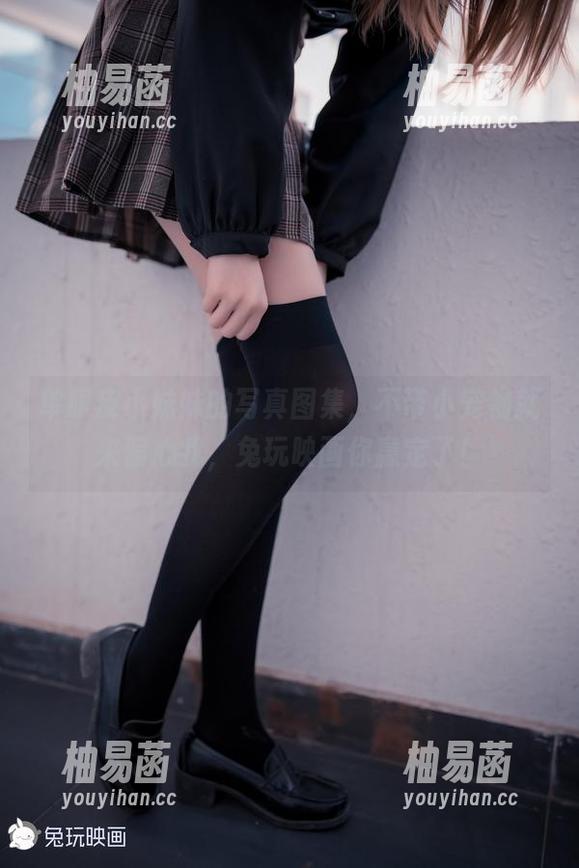 单眼皮小妹妹的写真图集，不带小宠物就来偏心我，兔玩映画你赢定了！