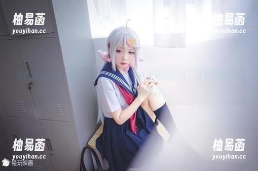 兔玩映画黑色魅惑合集，分享喜欢黑色搭配的我，最后只剩下黑衣服和黑暗中的孤独。