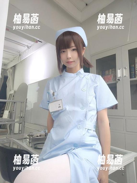 懒散而迷人：十万珍吱伏特的秘书原图完全不一样！