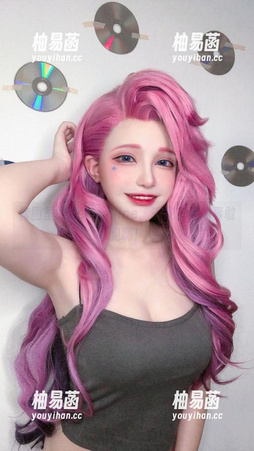 套图里的Seraphine，千夜未来你真敢见嗨！