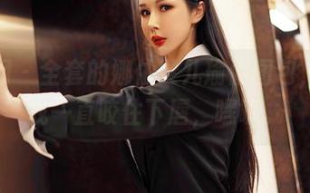 嗲囡囡 - 全套的娜依灵儿瑜伽图包，看得我一直咬住下唇，嘿嘿。