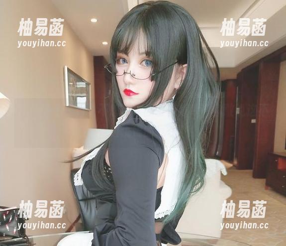 美脚博主夏鸽鸽不想起床的最新照片，你敢说这不是拉仇恨的存在？