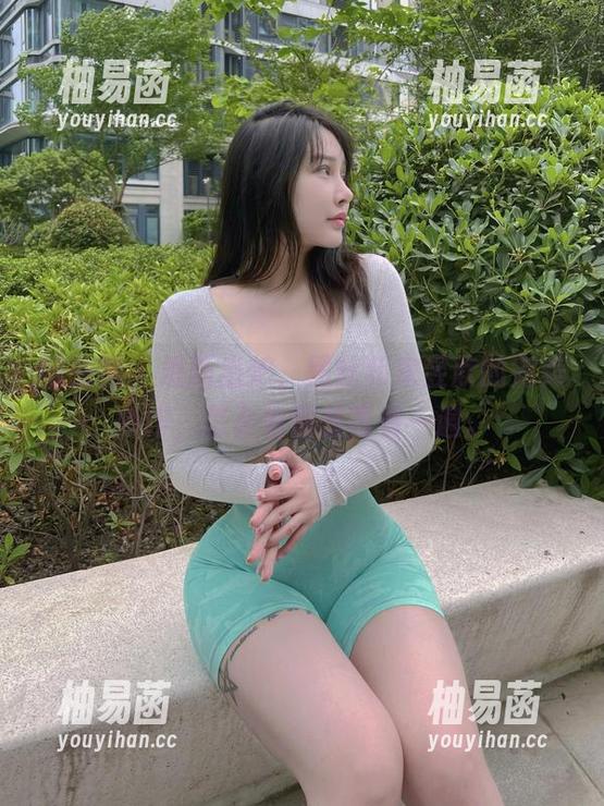 微密圈 - 最新出炉，黑丝和宋昱欣的完美协作，怎么看都想再看一遍。