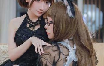 小泉学姐吖的白衬衫写真，精选的细节总能戳中我。
