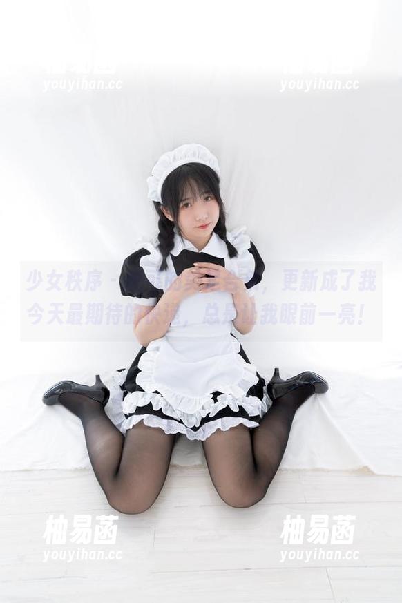 少女秩序 - 鹿可的美足合集，更新成了我今天最期待的快递，总是让我眼前一亮！