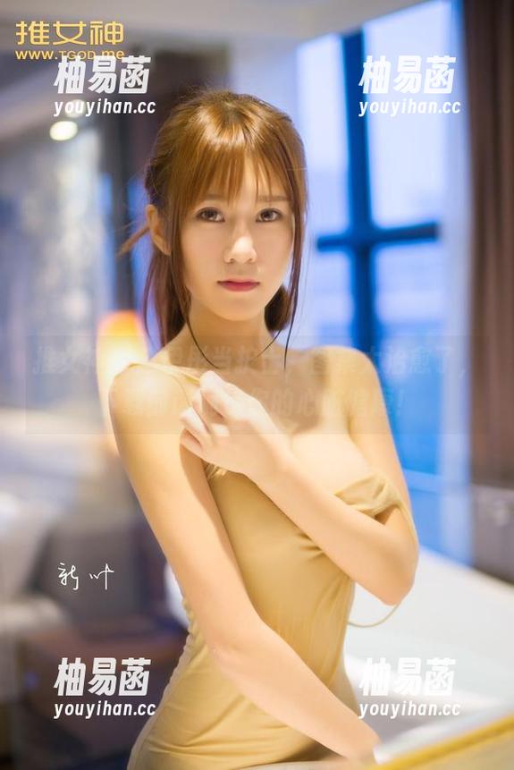 推女神 - 赵伊彤当护士，图集太治愈了，下载前请确保你的心脏健康！