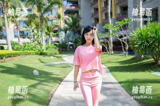 推女郎 - Lina的天台写真集又来一波更新，这气氛带感啊！