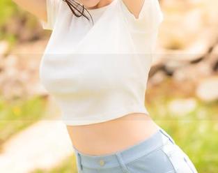 星之迟迟的裤里丝：当更新遇上了一双意想不到的腿