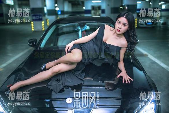 你确定你能专心看果团网的性感小猫妖吗？