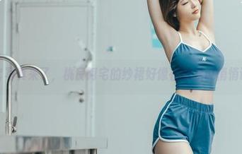 全套写真来了，桃良阿宅的纱裙好像在跟我说悄悄话。