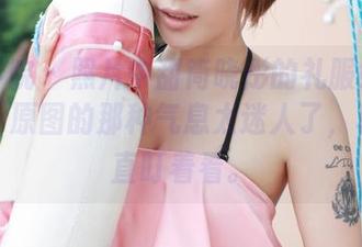 模范学院 - 照片中甜筒晓彤的礼服好像在低语，原图的那种气息太迷人了，真想一直盯着看。