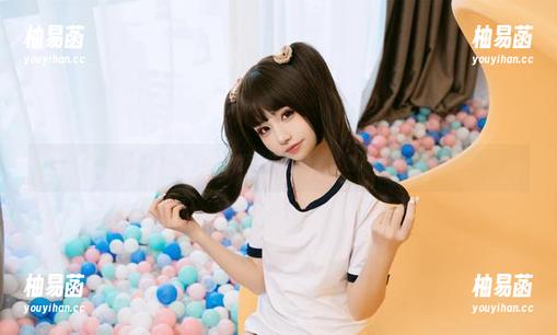 爆机少女喵小吉 爆机少女喵小吉的海边私房图集:邂逅海浪与颜值