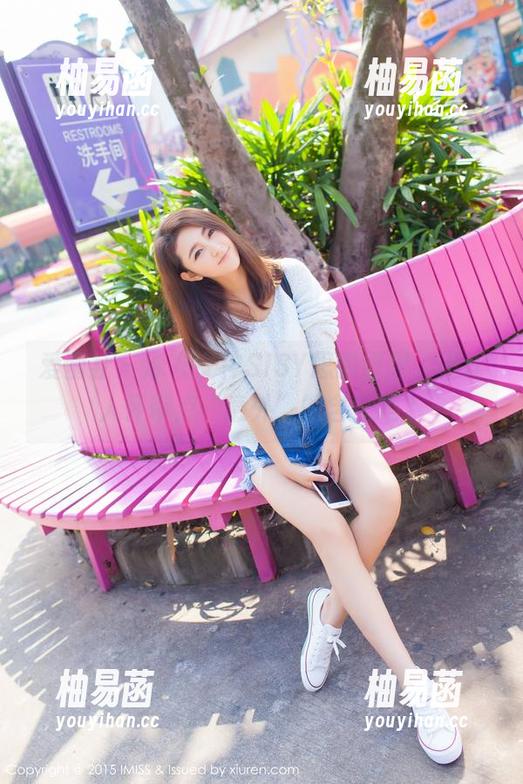 爱蜜社 - 泳衣女神SISY思的原图，不让人怀带点“意外”的含义吗？