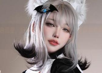狐洛洛子黑色造型，好像一个时光里的幻影，原图和写真都让人喑怀想象……好想多看几眼。
