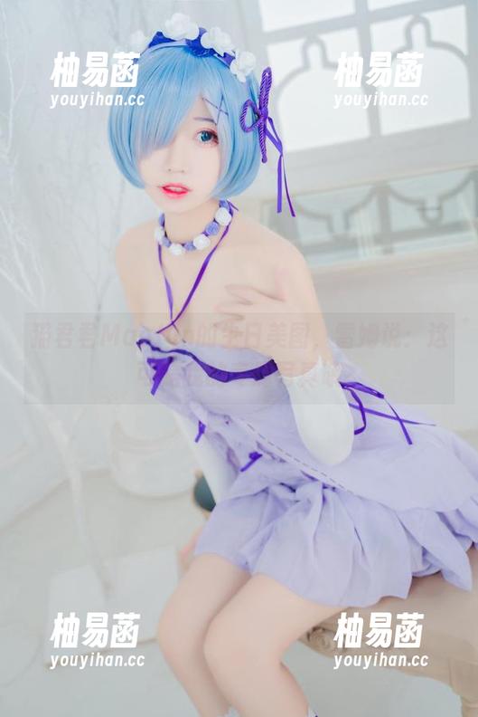 猫君君MaoJun的生日美图，雷姆说：这可是我的专属写真哦