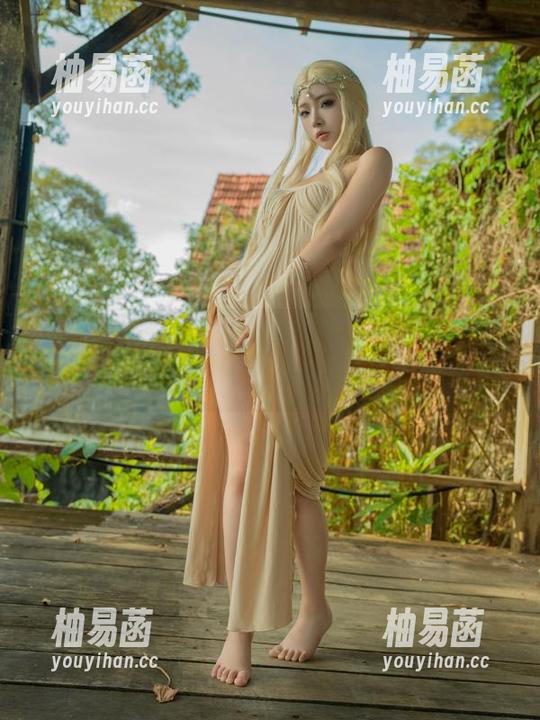 一粒沙里的校园万象，玉汇yuuhui的高清美图徘徊其中
