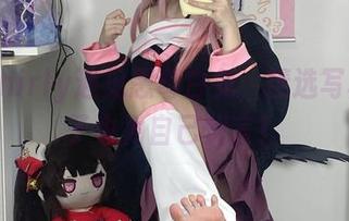 白栎Shirly遇见恶毒白兔，精选写真让兔子也为自己代言！