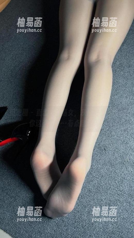 白龙猫女 微密圈 - 直击白龙猫女,灰丝图集在线,你这手法……有点意思啊!