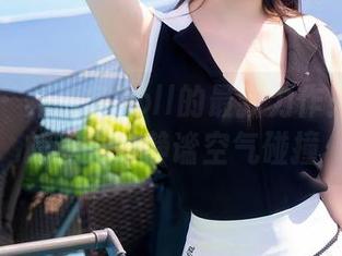 秀人网 - 养乐多Doll的最新力作！私拍里的油亮跟静谧空气碰撞