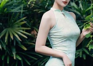 秀人网 - 林乐一旗袍合集：更新得比我换衣服的频率还快！