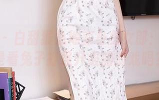 秀人网 - 白甜猴急地变身兔女郎：写真集是看兔子打怪升级的游戏吗？