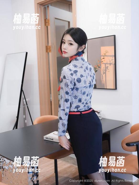 谁说非得有圣光？秀人网的红气球让人意外。浓缩的合集简直耐看。